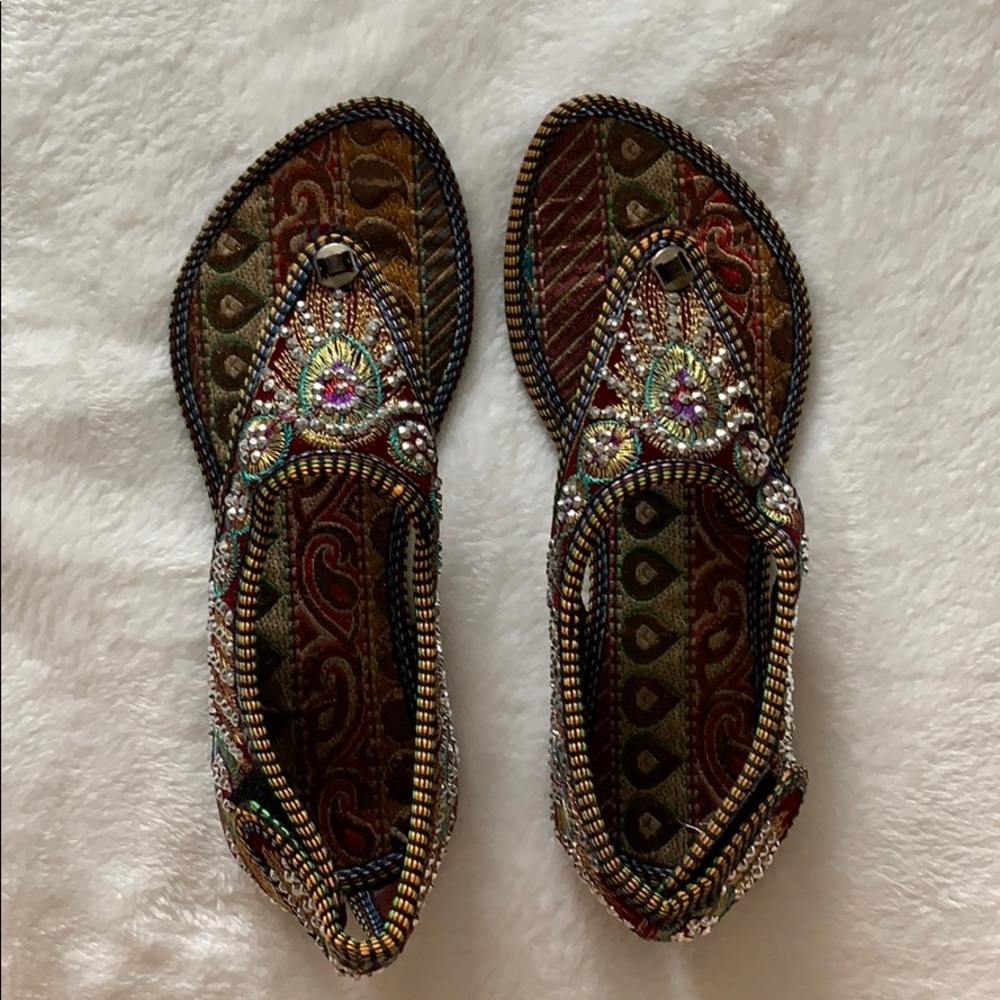 Sandals - Picture 1 of 3
